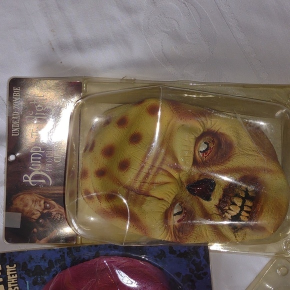 Bundle of 3 Foam Latex Halloween Masks - Picture 5 of 8